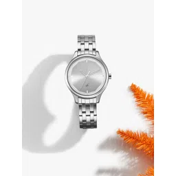 Fastrack STUNNERS 1.0 Women Silver-Toned Analogue Watch 6248SM01-picture-49
