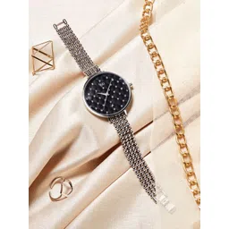 Fastrack Women Bracelet Style Straps Analogue Watch FV60014SM01W-picture-35