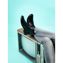 FAUSTO Men Black Solid High Ankle Buckle Boots-picture-12