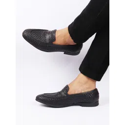 FAUSTO Men Navy Blue Striped PU Slip-On Sneakers-picture-25