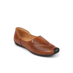Fausto Men's Tan Casual Juttis image 3