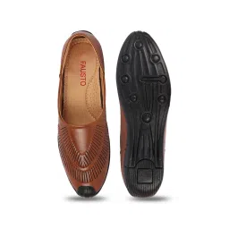 Fausto Men's Tan Casual Juttis image 4