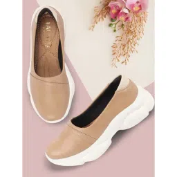 Fausto Women's Beige Casual Pumps-picture-45