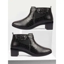 Fausto Women's Black Chelsea Boots-picture-15