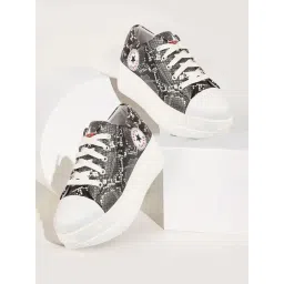 Fausto Women's Black Sneakers-picture-48