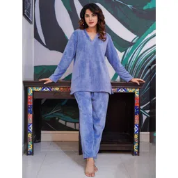 FEATHERS CLOSET Faux Fur Detail V-Neck Longline Top with Lounge Pant-picture-26