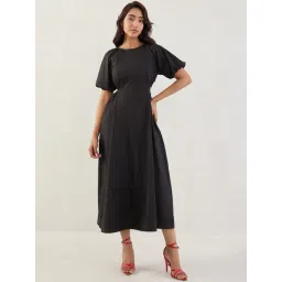 FEMMELLA Black Regular Fit Solid Dress-picture-27