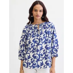 FEMMELLA Blue Relaxed Fit Abstract Top-picture-32