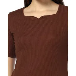 fig Women Ribbed Slim Fit V-Neck Top image 5