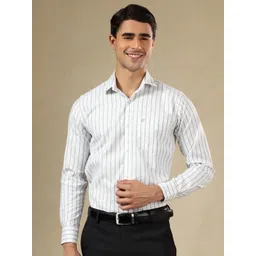 FILO HEVIS Men Classic Fit Vertical Striped Spread Collar Formal Shirt-picture-36