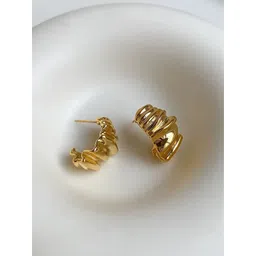 FIMBUL Gold-Plated Textured Contemporary Half Hoop Earrings-image-6