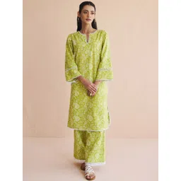 FIORRA Women Paisley Printed Cotton Kurta with Palazzos-picture-23