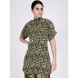 First Resort By Ramola Bachchan Forest Green Camouflage Print Top-picture-46
