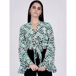 First Resort By Ramola Bachchan Green And White Chevron Knot Top-picture-32