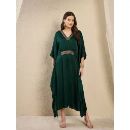 First Resort By Ramola Bachchan Green Mid Length Hand Embroidered Relaxed Fit Kaftan-picture-25