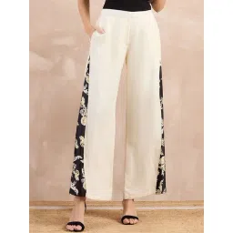 First Resort By Ramola Bachchan Off-White And Black Smart Casual Baroque Printed Linen Flared Pant-image-2