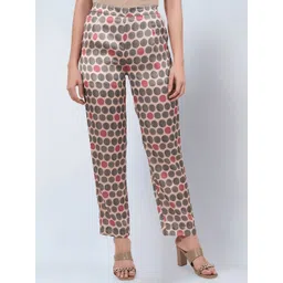 First Resort by Ramola Bachchan Women Geometric Printed Smart Mid-Rise Parallel Trousers-picture-24