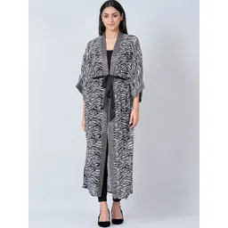 First Resort by Ramola Bachchan Women Printed Longline Tie-Up Shrug-picture-19