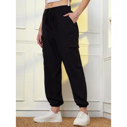 FITHUB Women High-Rise Cargos Trousers image 3