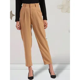 FITHUB Women Tapered Fit High-Rise Pleated Trousers-picture-14