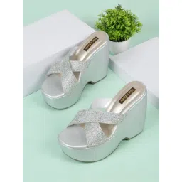 Flat N Heels Women's Silver Cross Strap Sandals-picture-25