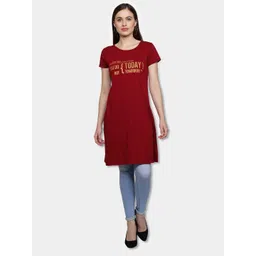 Fleximaa Maroon Printed Longline Cotton T-Shirt-picture-27