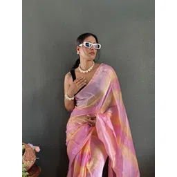 FLOURIOUS Striped Saree-picture-13