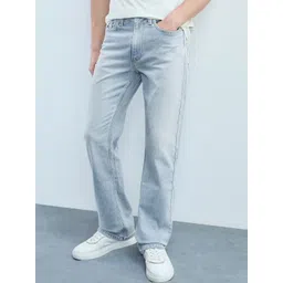 Flying Machine Men Bootcut Mid-Rise Light Fade Stretchable Jeans-picture-14