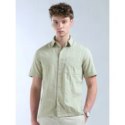 Flying Machine Men Classic Fit Spread Collar Solid Cotton Casual Shirt-picture-39