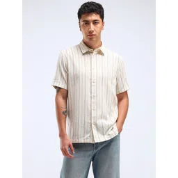 Flying Machine Men Opaque Striped Casual Shirt-picture-28