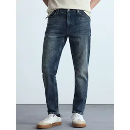 Flying Machine Men Relaxed Tapered Fit Mid-Rise Light Fade Cotton Stretchable Jeans-picture-23