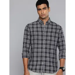 Flying Machine Slim Fit Checked Button-Down Collar Pure Cotton Casual Shirt-image-8