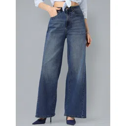 Flying Machine Women Ultra Relaxed Fit High-Rise Clean Look Light Fade Jeans-image-18