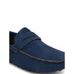 FOGGY Men Textured Suede Loafers image 2