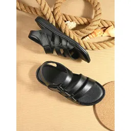 FOOTLOOSE Men Comfort Sandals image 1