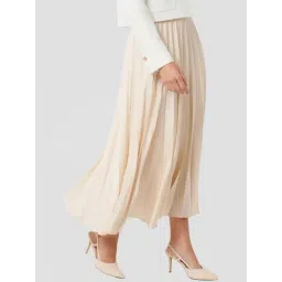 Forever New Delphine Pleated Maxi Skirt image 3