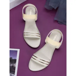 forvela Women Flats Sandal image 1
