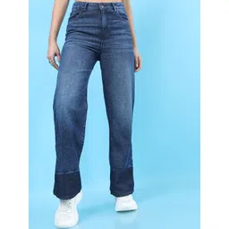 Freehand by The Indian Garage Co Women Blue Relaxed Fit High-Rise Light Fade Jeans-picture-22