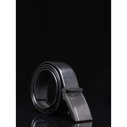 French Accent Men Textured PU Belt-image-23