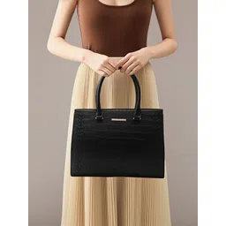 French Connection Animal Textured Structured Handheld Bag-picture-29