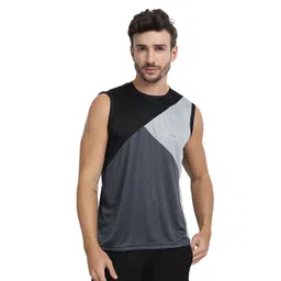 FTX Men Pack of 4 Dri-FIT Colourblocked Round Neck T-shirts image 2