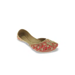 Fulkari Embellished Round Toe Leather Mojaris image 3
