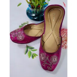 Fulkari Women Ethnic Mojaris Flats-picture-31