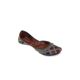 Fulkari Women Grey Embellished Leather Juttis image 1