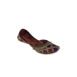Fulkari Women Tan Embellished Leather Ethnic Mojaris-picture-38