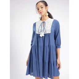 fusion by glitchez Floral Lace Detail Tie-Up Neck Cuffed Sleeves Tiered A-Line Dress-picture-37