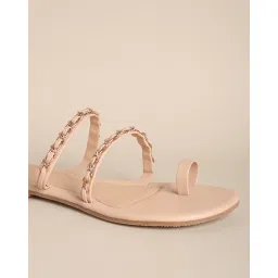 fyre rose Toe-Ring Sandals with Metal Accent image 5
