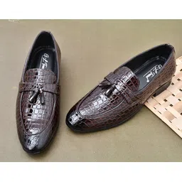 g l trend Party Wear Patent Leather Slip-On Mocassin Tassel Shoe for Men Slip On For Women-picture-18