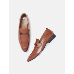 GABICCI Men Textured Leather Formal Loafers-picture-16