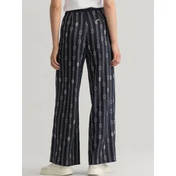 GANT Women Blue Regular Fit Printed Trousers image 3